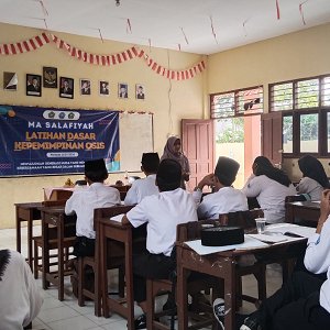 Latihan Dasar Kepemimpinan OSIS